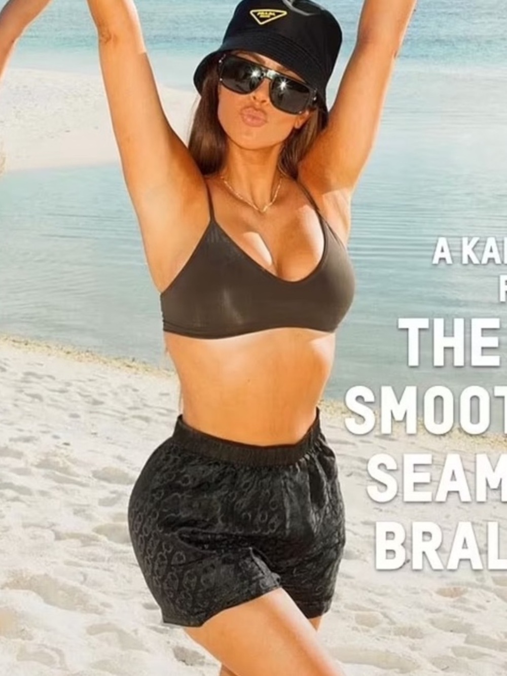 SKIMS SOFT SMOOTHING SEAMLESS BRALETTE ONYX SMALL